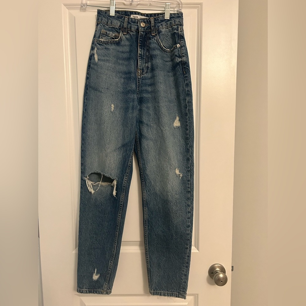 Zara High- Rise Straight-Leg Distressed Jeans